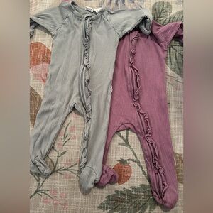 Jamie Kay Ribbed Ruffle Footies - Gray and Purple